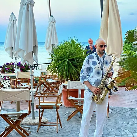 Golfo E Palme Hotel 3*