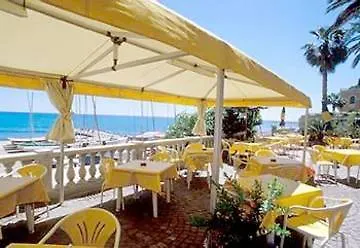 Golfo E Palme Szálloda Diano Marina