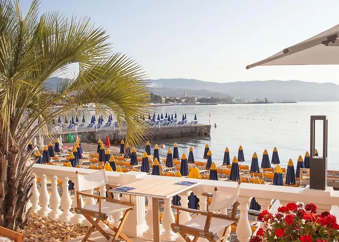 酒店 Golfo E Palme 迪亚诺马里纳