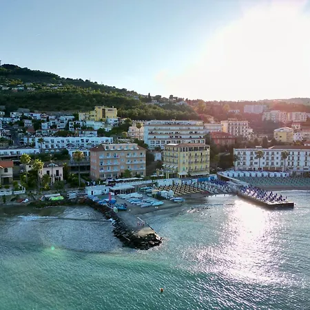 Golfo E Palme Diano Marina