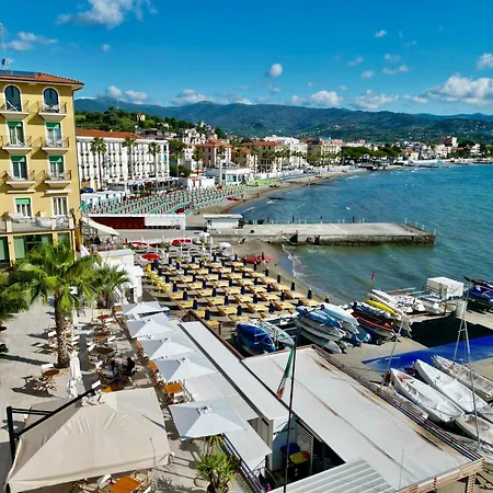 Golfo E Palme 3*