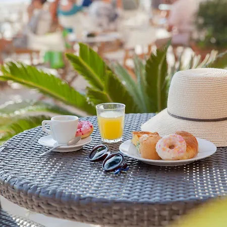 Hotell Golfo E Palme 3*