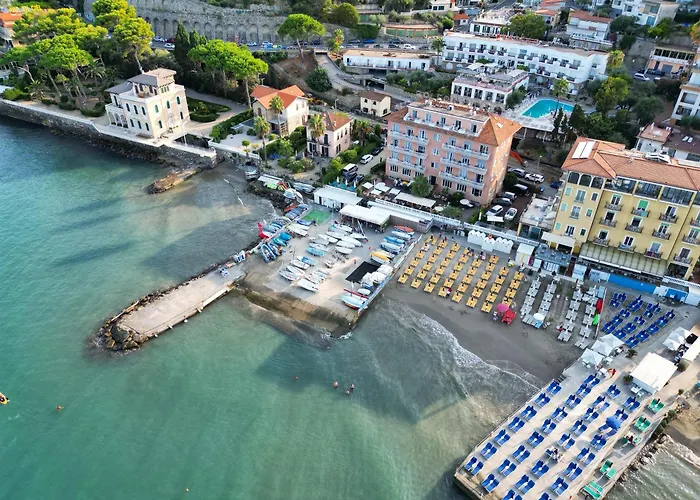 Golfo E Palme Hotel 3*