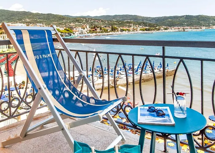 Golfo E Palme Hotel 3*